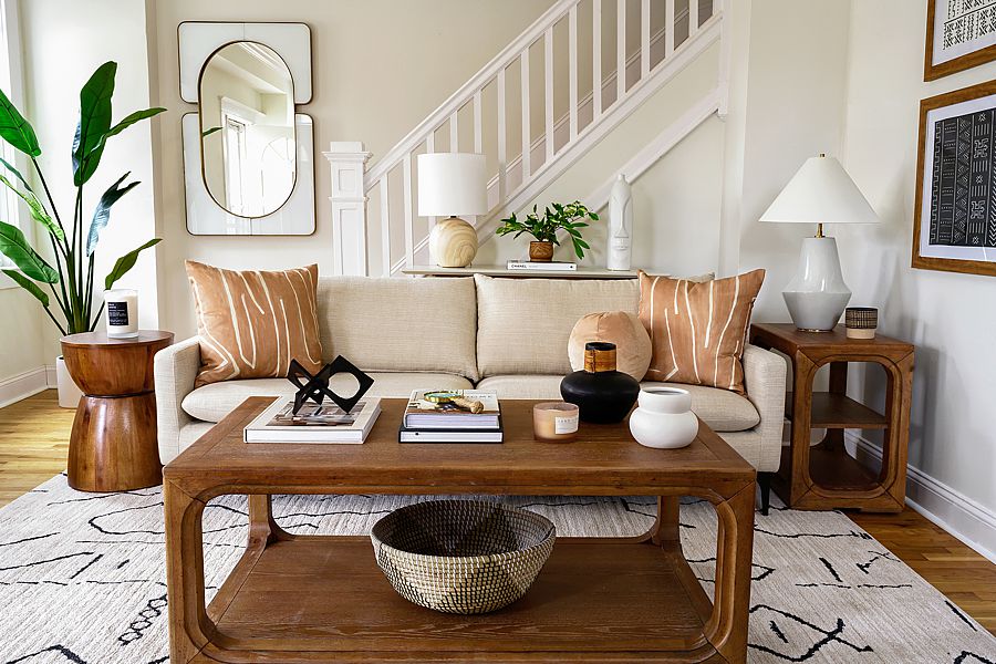With a Bohemian home think ‘no rules.’ If you like it, it fits. A key word is mixing. This might also be called eclectic. Today it is sometimes referred to as Boho style.