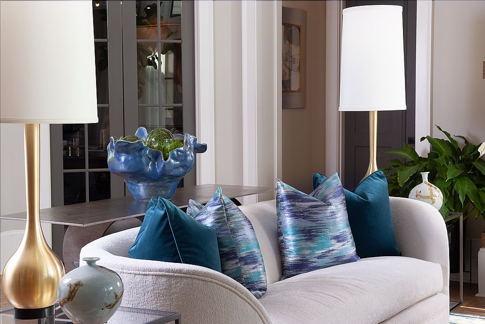 Lighting highlights the details that make your home unique. 
